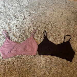 2 old navy active lounge sports bra